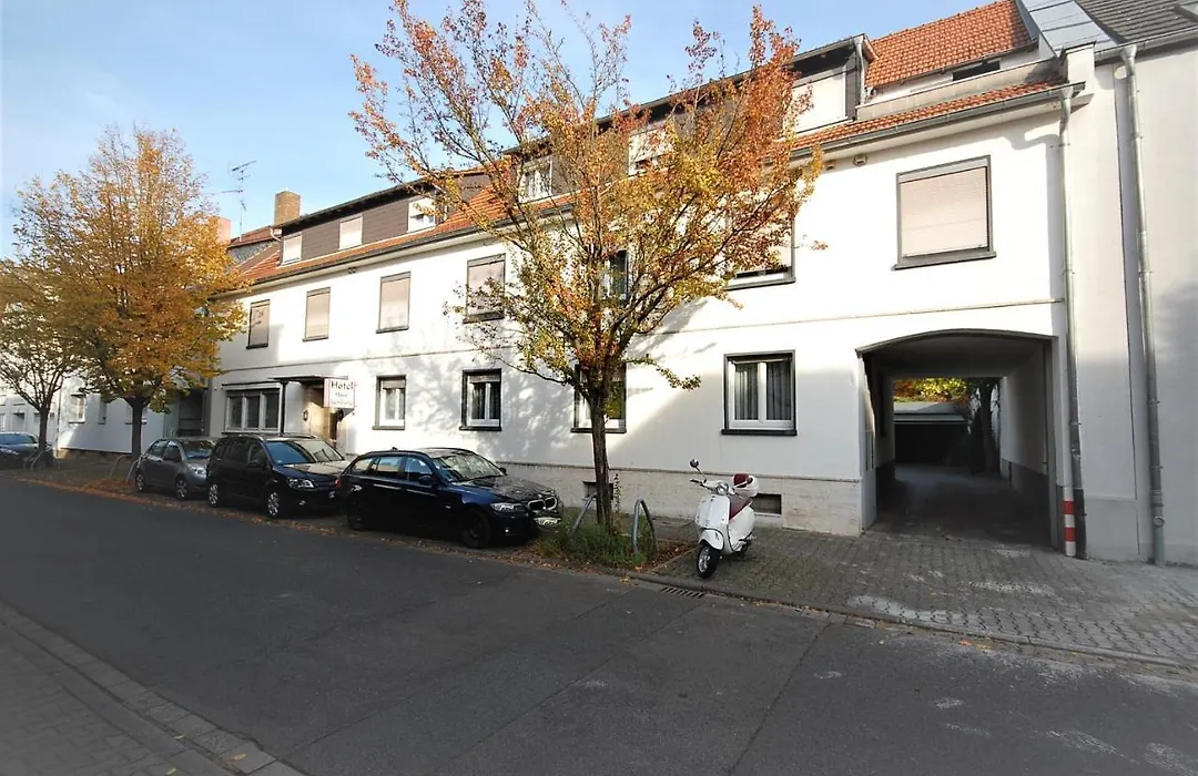 Hotel Haus Isenburg-1